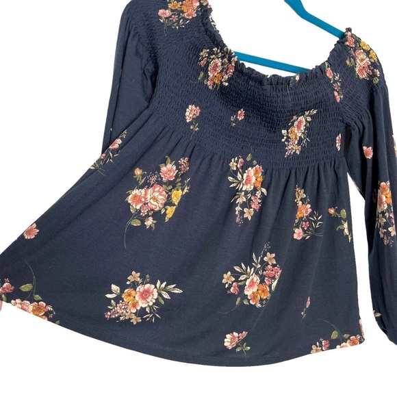 NWT Xhilaration Dark Floral Smocked Chest Babydoll Blouse - Picture 6 of 10